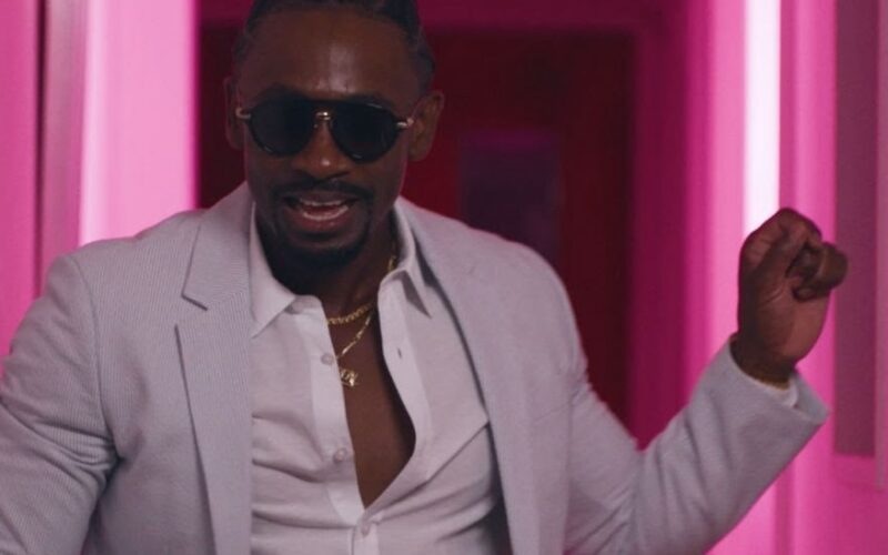 Christopher Martin joins Hyundai for Breast Cancer Awareness event