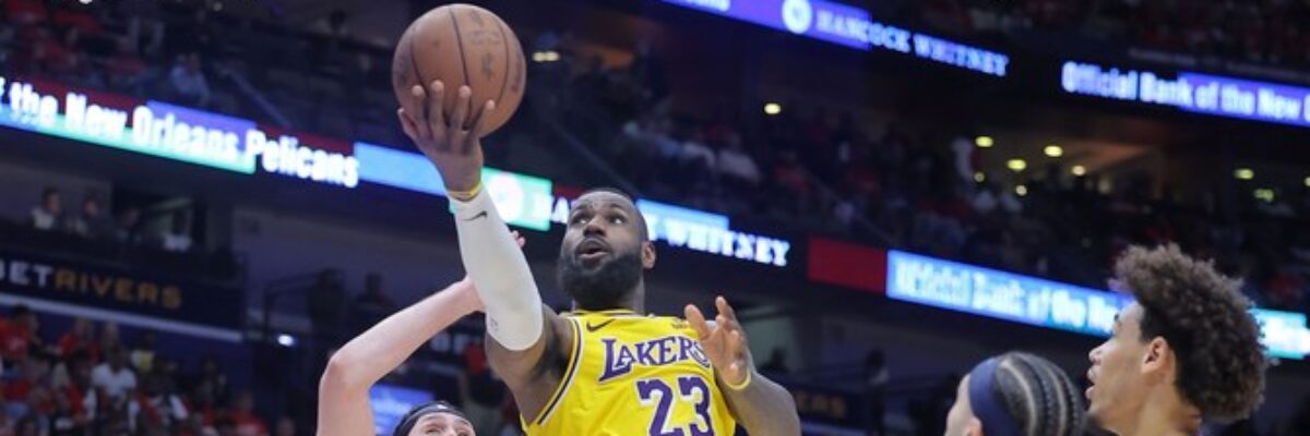 Los Angeles Lakers clinch first round spot in NBA playoffs