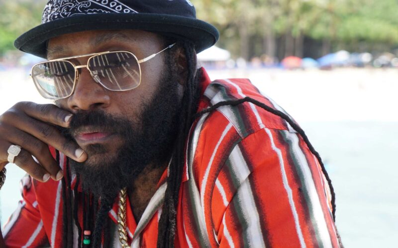 Tarrus Riley offers over US$2000 reward for lost phone