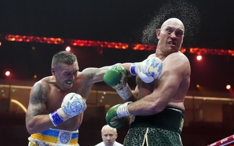 Oleksandr Usyk becomes first four-belt undisputed heavyweight champion