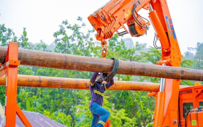 Some Jamaica Public Service customers in St. Elizabeth now receiving electricity