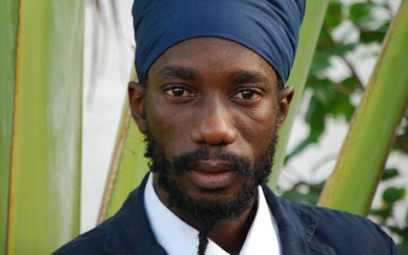 No business issue, says Sizzla over 2022 plaque burning