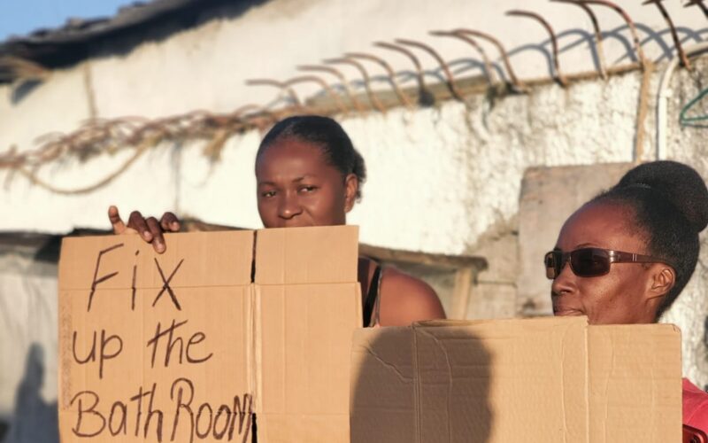 DEVELOPING: Transport operators and vendors staging peaceful protest at Ocho Rios bus park in St Ann