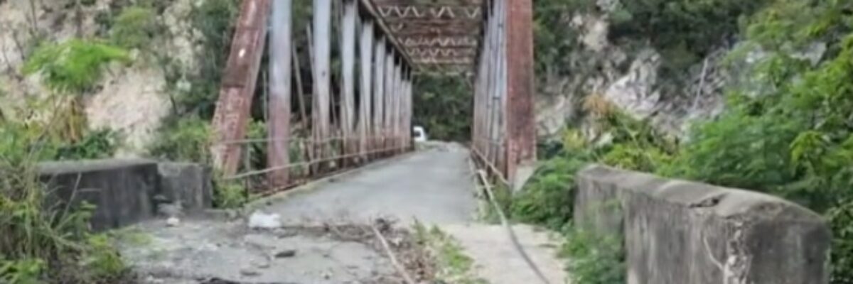 Works Minister saddened at death of man who fell at closed bridge in St. Thomas