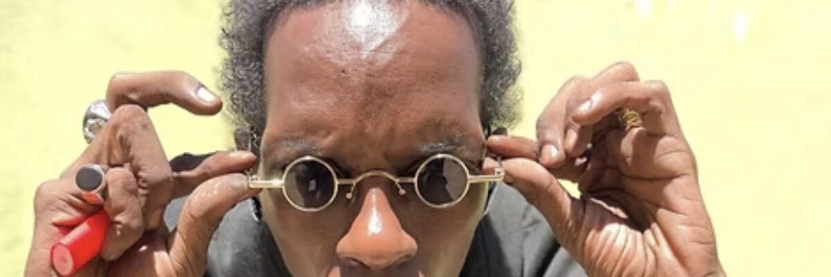 Lloyd Laing says Alkaline’s fan strategy should be studied