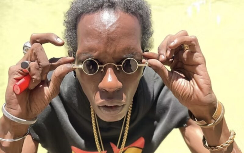 Lloyd Laing says Alkaline’s fan strategy should be studied