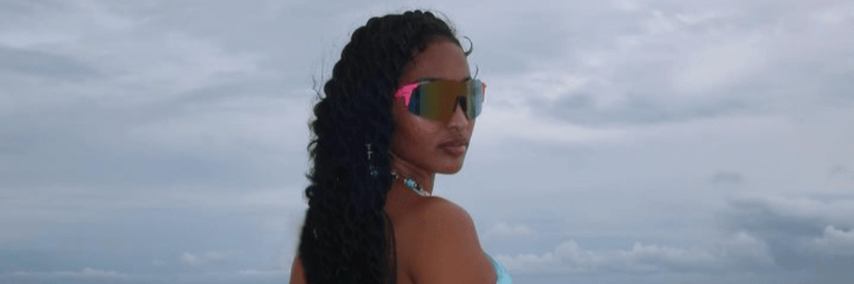 Shenseea previews Island Hoodie ahead of Magic Tour