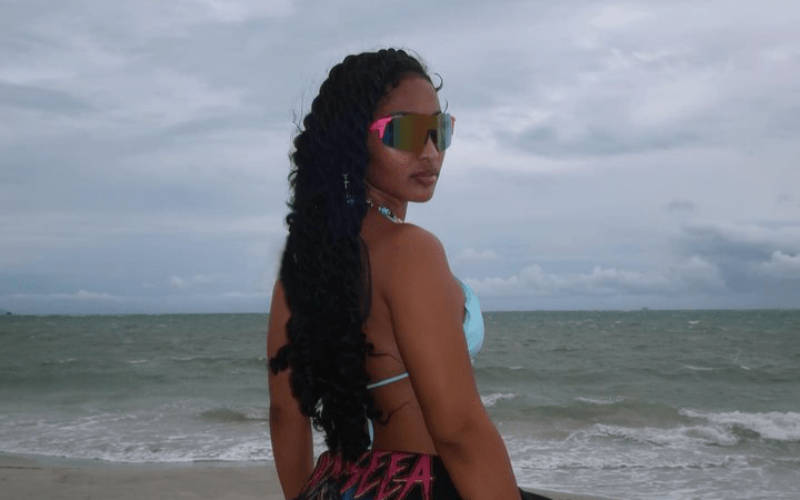 Shenseea previews Island Hoodie ahead of Magic Tour