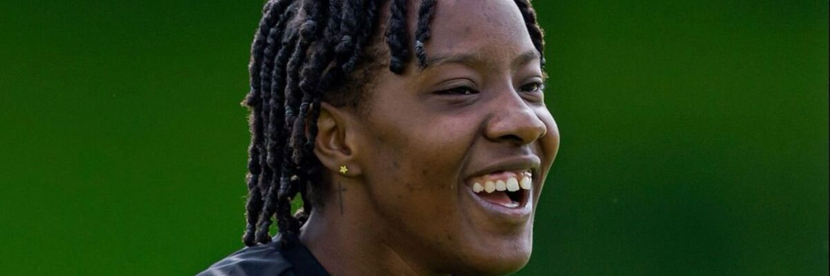 Girlz dance around Soca Princesses