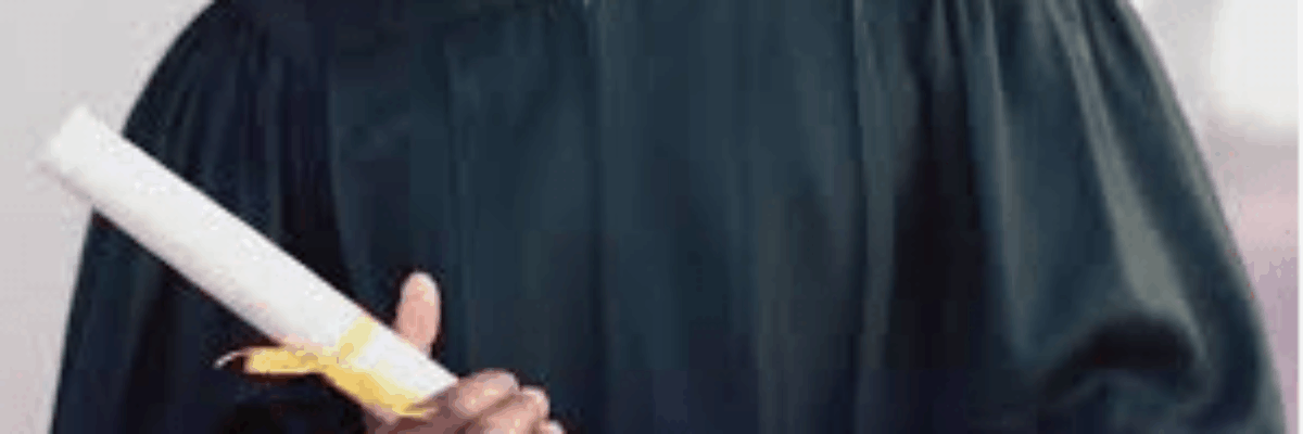 Ten prison inmates graduate with degrees