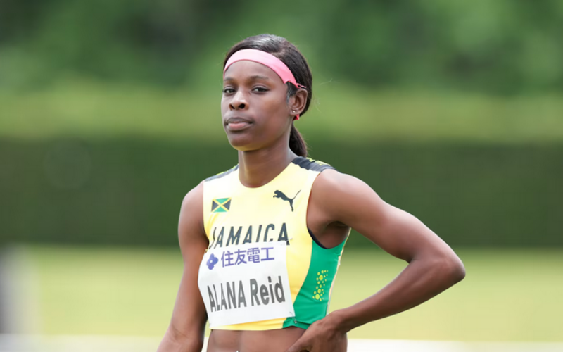 Alana Reid Joins Hurdle Mechanics Training Group at University of Arkansas