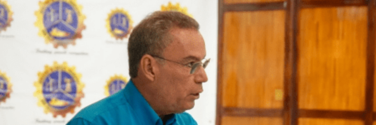 Vaz warns of zero-tolerance approach to PPV operators who overcharge commuters following implemented fare adjustment