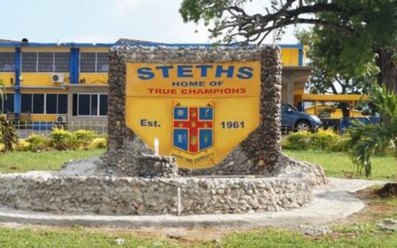 Classes suspended at St. Elizabeth Technical High following fights on campus yesterday