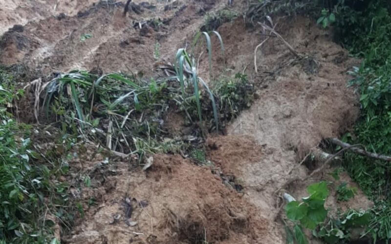 The main road from Buff Bay to Whitehall in Portland impassable, following landslide