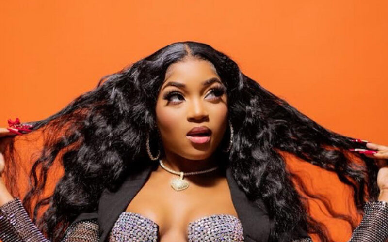 Moyann gives back to the less fortunate