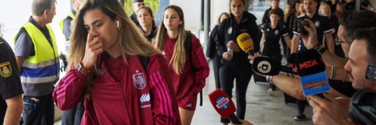 Spain women have agreed to end boycott