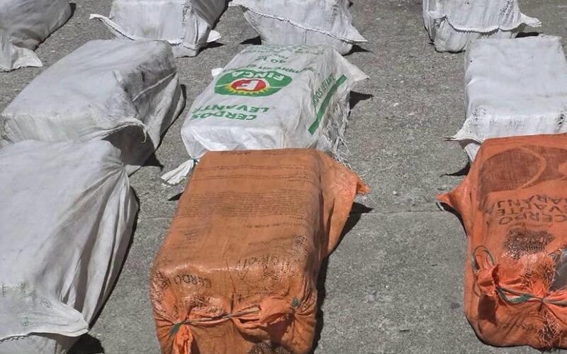 Police seize about $400M dollars worth of cocaine in Llandewey, St. Thomas