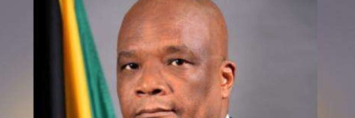 JLP mourns passing of Deputy Treasurer Leslie Campbell