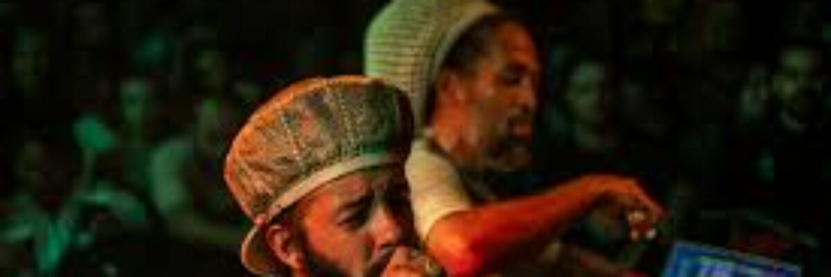 Protoje meets Tippy I in Latin America