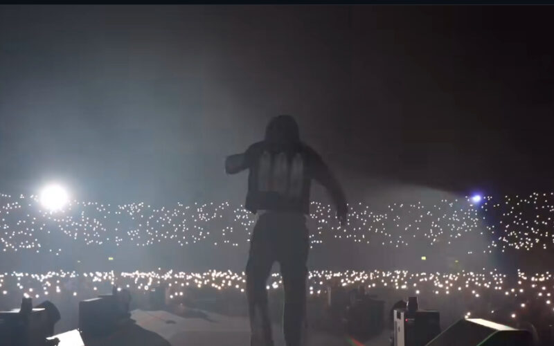 Kartel tour post fuels talk of subliminal shots