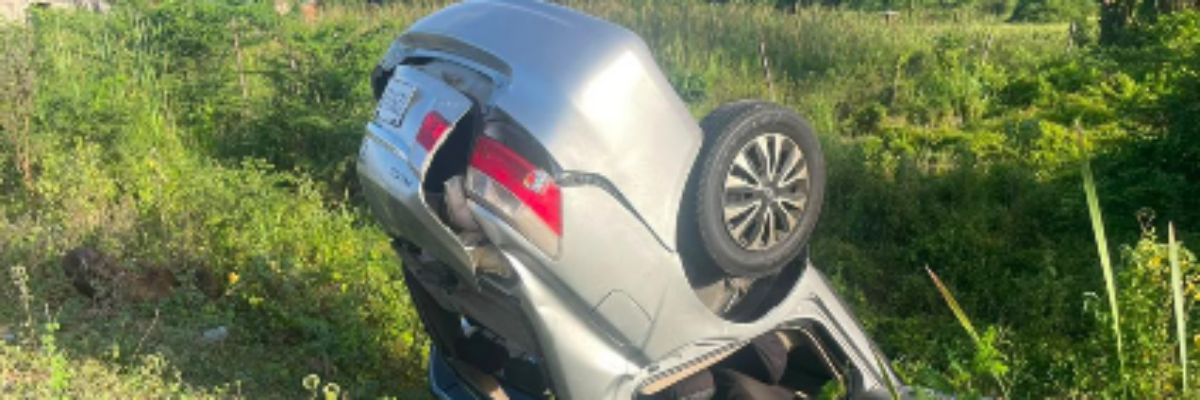 Police constable dies in Clarendon crash