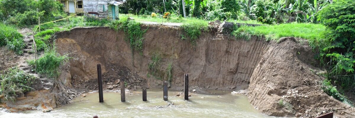 Troy Bridge expected to be completed by December