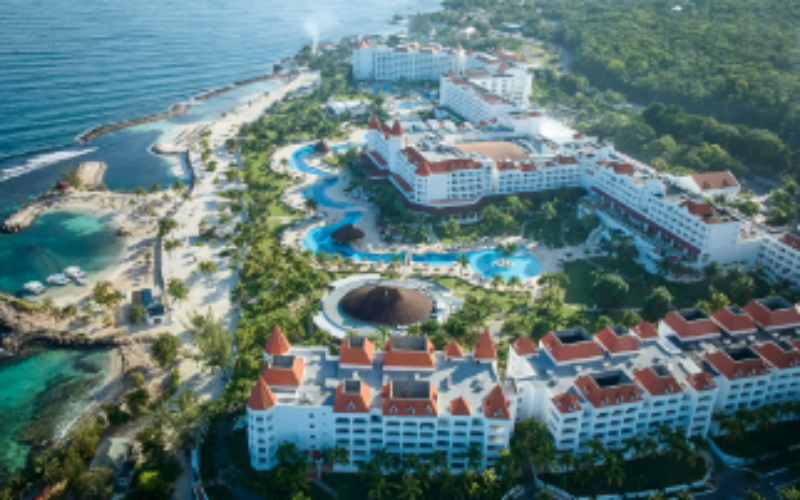 Bahia Principe Hotels and Resorts reopens Escape Runaway Bay