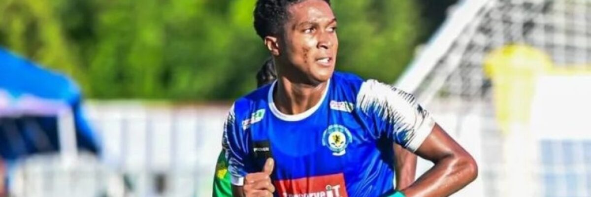 Mount Pleasant standout Academy player Devonte  Campbell reportedly  heading  to  Mobay  United
