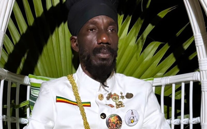 Sizzla sends cryptic messages hinting at Maroon division