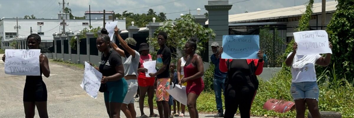 Relatives of man killed by police during alleged confrontation in St. Catherine on Wednesday, stage protest along Spanish Town Bypass